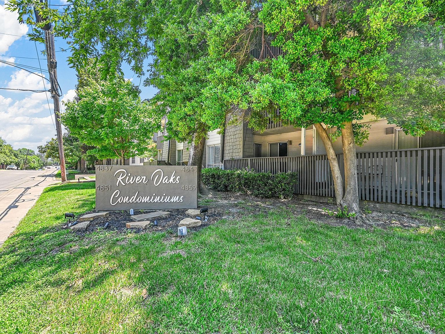 4859 Cedar Springs Rd APT 336 Dallas, TX 75219 | Condominium