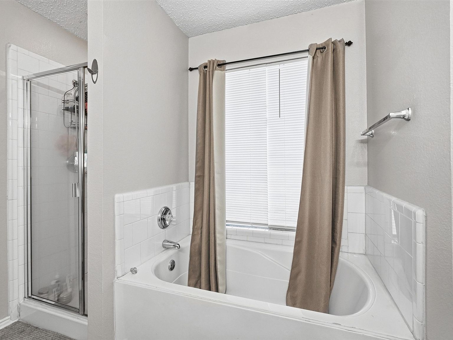 5039 Berridge Ln Dallas, TX 75227  | Single Family