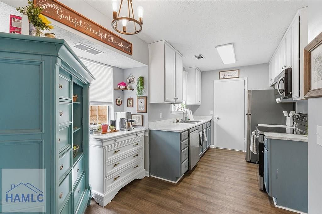 366 Osprey Dr Richmond Hill, GA 31324  | Single Family