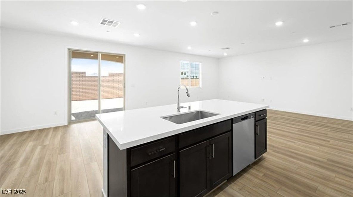 119 Tardando Ave Henderson, NV 89015  | Single Family