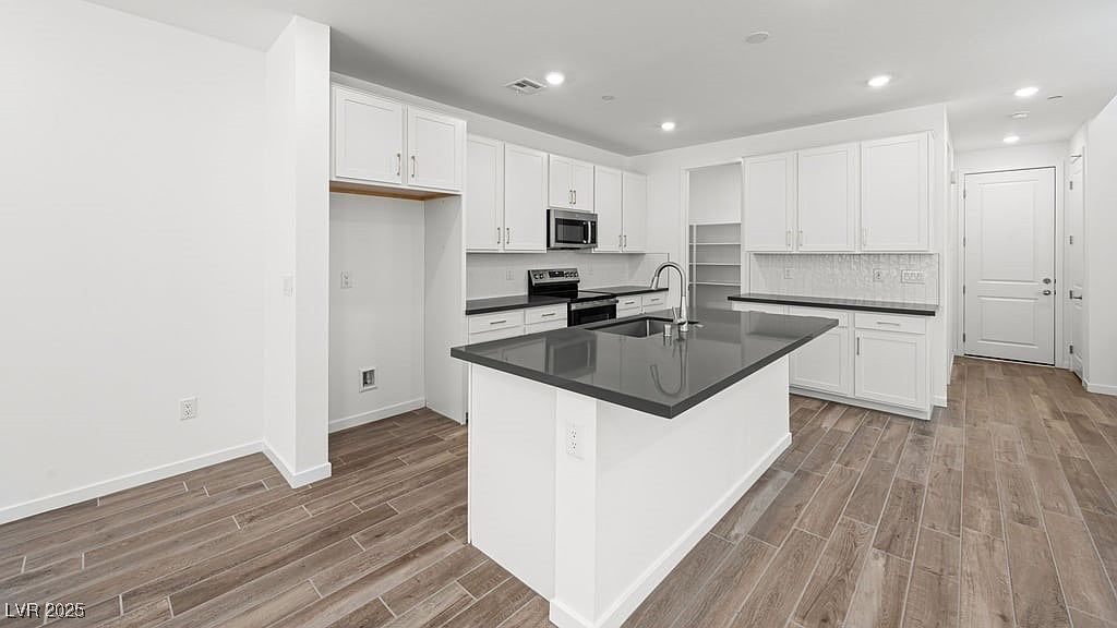 1479 Melodic Lark Dr Las Vegas, NV 89138  | New build