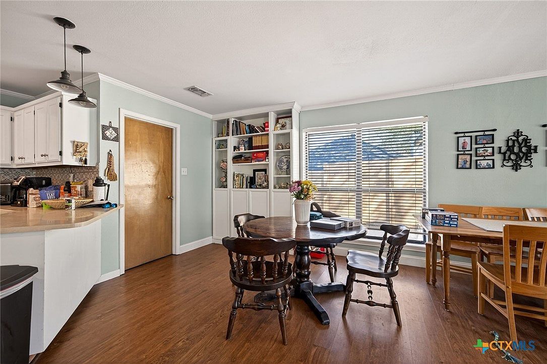 1911 Palace Dr New Braunfels, TX 78130 | Single Family