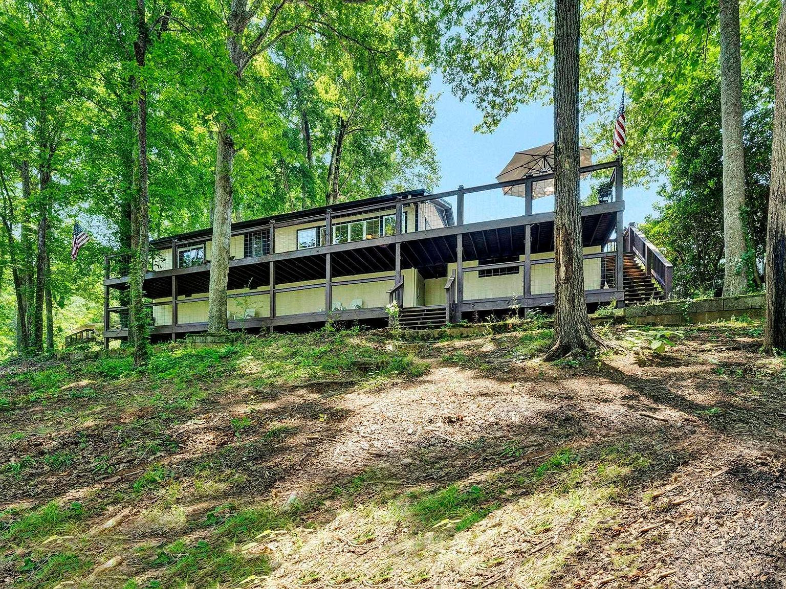 2152 Deloach Dr Anderson, SC 29625 | Single Family