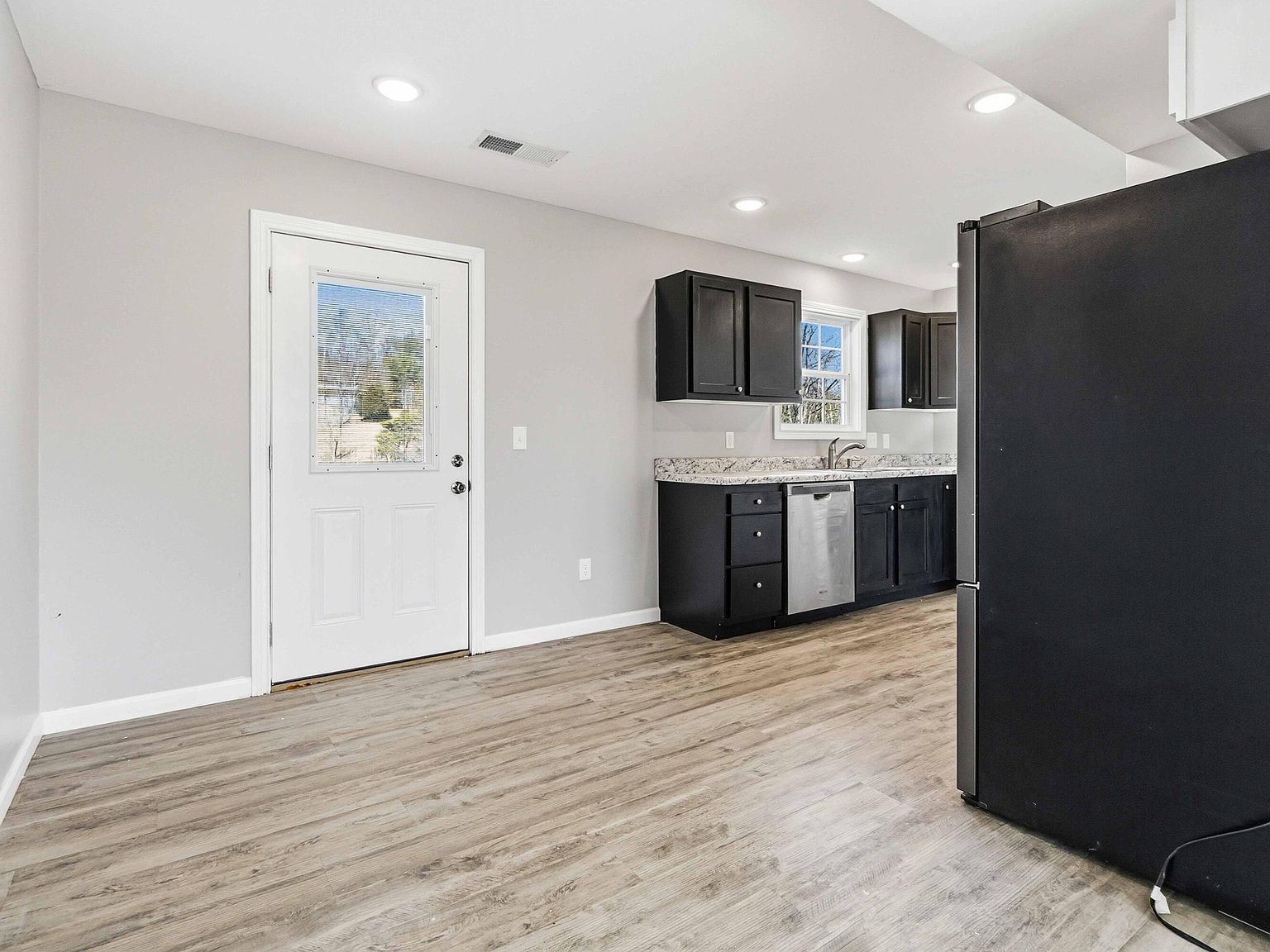 29 Rhonda Kay Dr Irvine, KY 40336  | Single Family