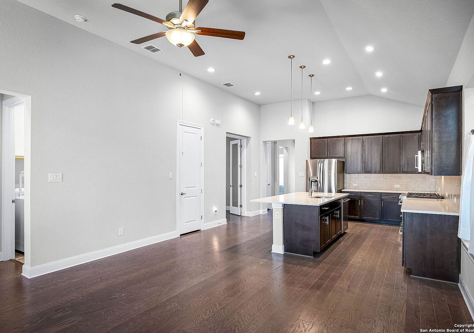 623 N Guenther Ave New Braunfels, TX 78130  | Single Family