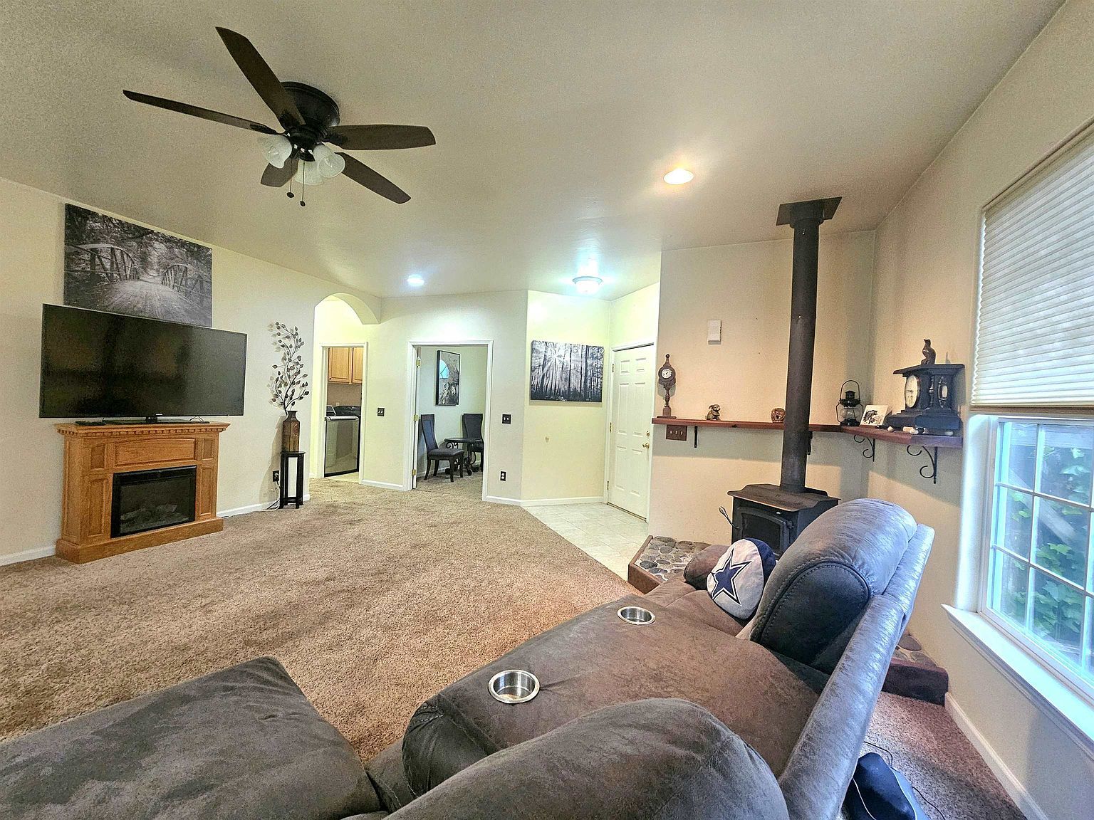 77 Maple Rd Klamath, CA 95548 | Single Family