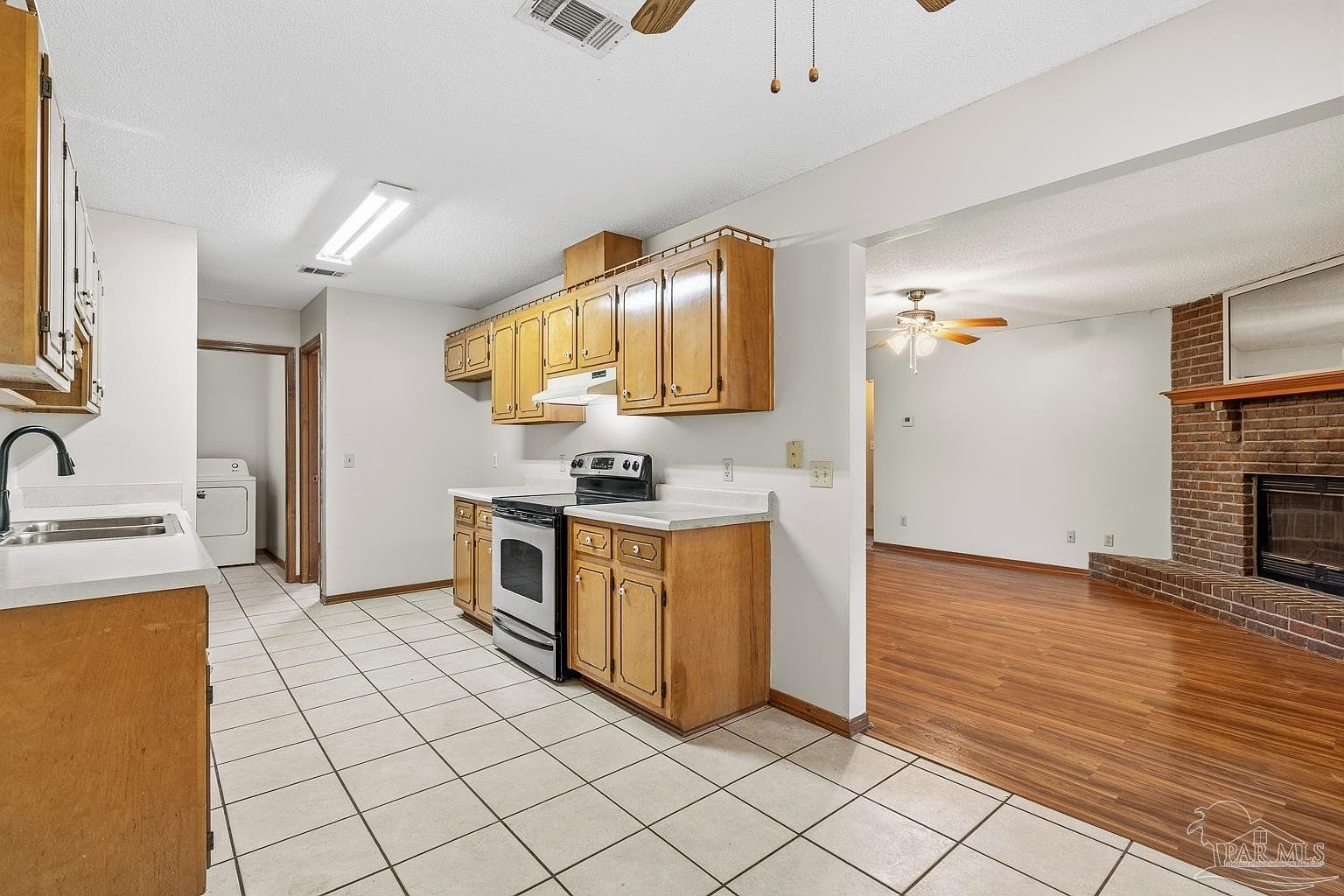 3928 Deerwood Cir Pace, FL 32571  | Single Family