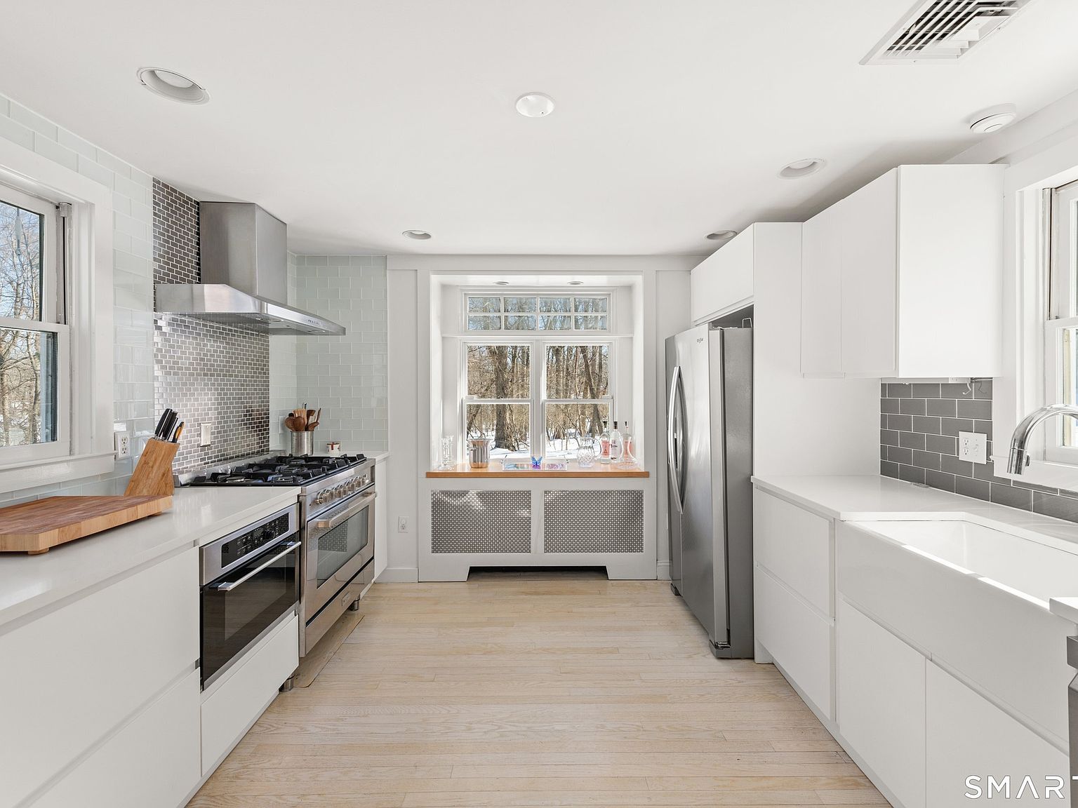 21 Rayfield Rd Westport, CT 06880  | Single Family