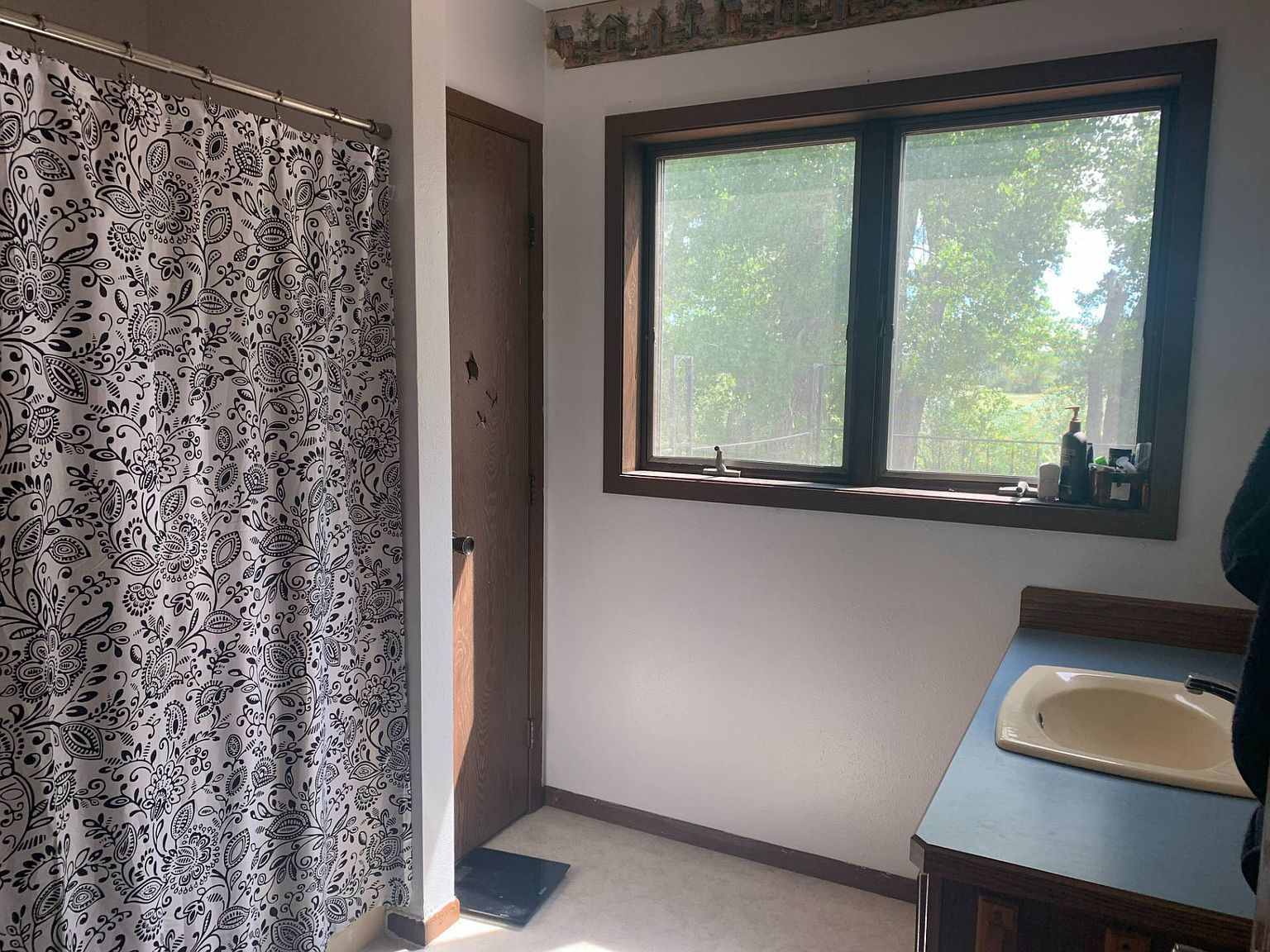 237 Yellowstone Ave Savage, MT 59262  | Single Family