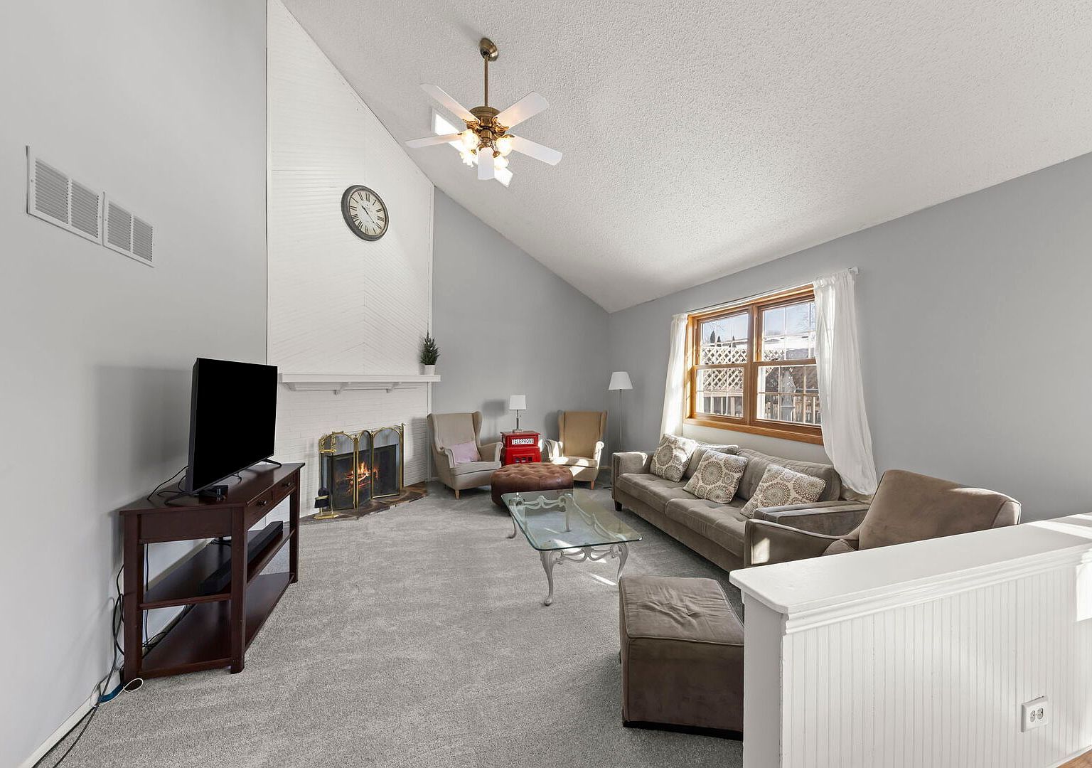 2240 Mecan Dr Naperville, IL 60564 | Single Family