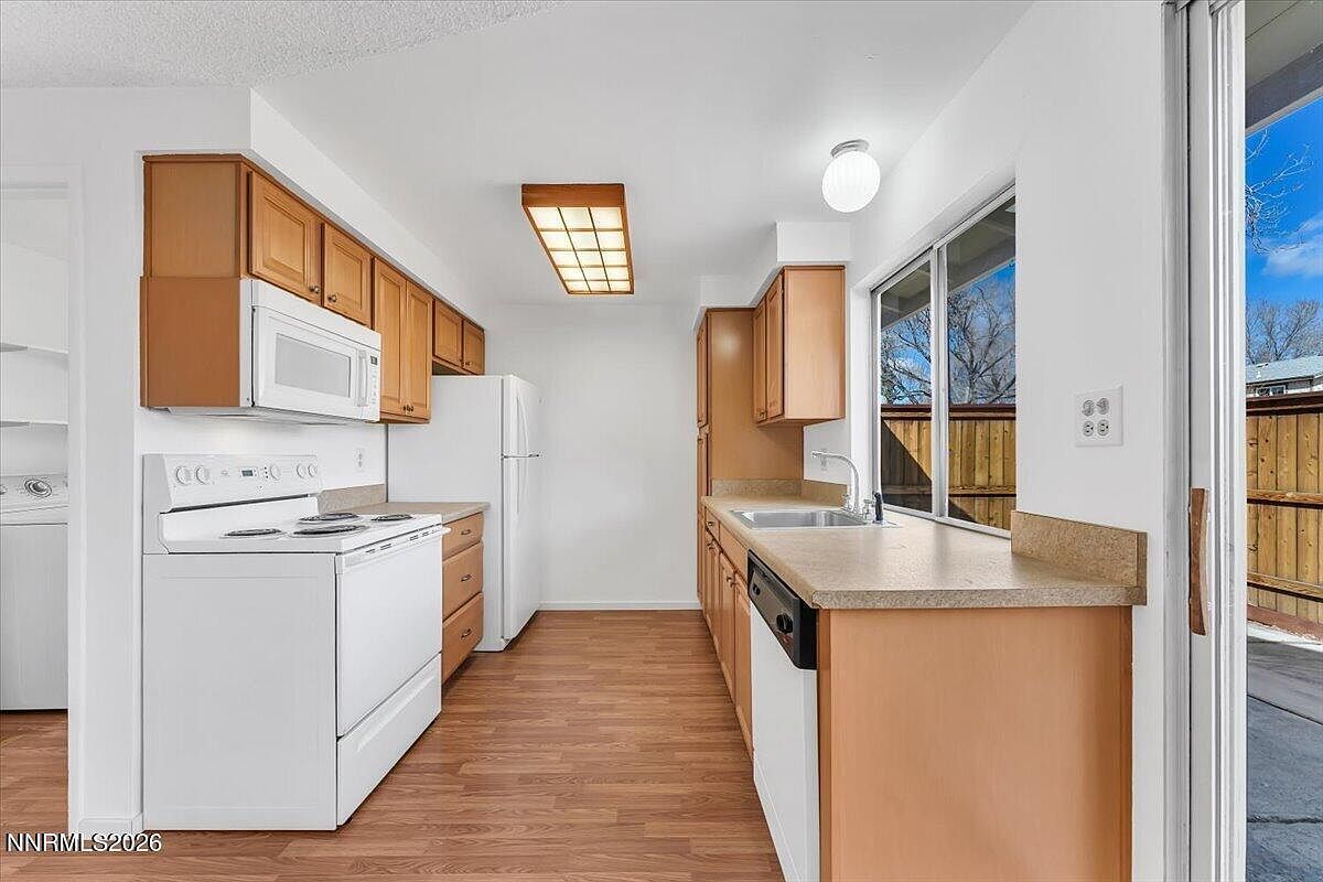 909 Mesa Ridge Dr APT 1 Sparks, NV 89434  | New build