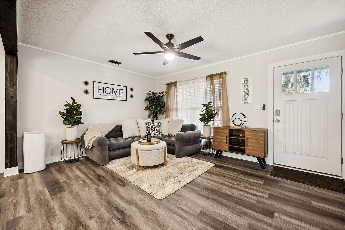 1010 N 15th St Fernandina Beach, FL 32034  | Single Family