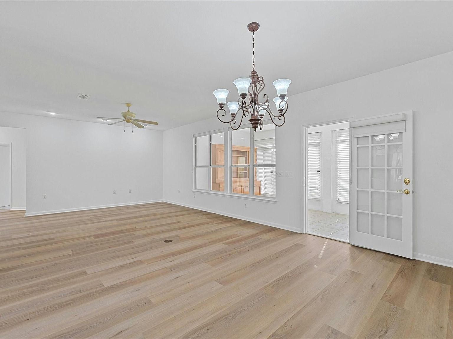 101 Buttercup Trl Georgetown, TX 78633  | Single Family