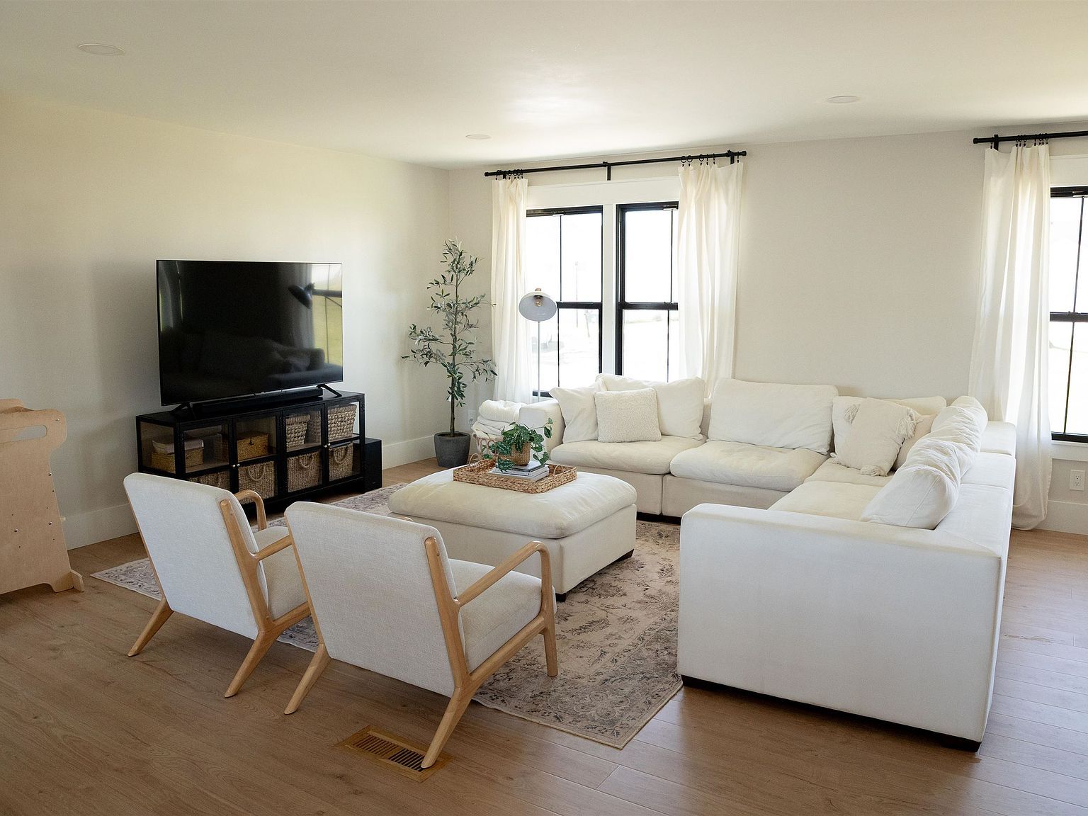 205 Wadsworth Rd Spartanburg, SC 29301  | Single Family