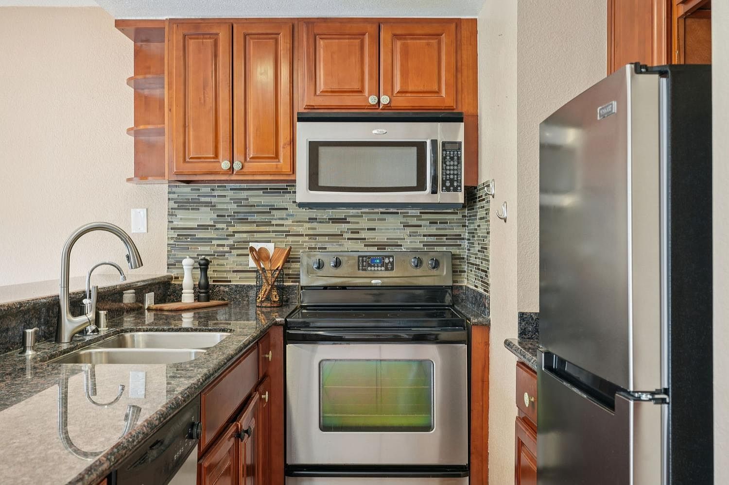 1353 Hood Rd Sacramento, CA 95825  | New build