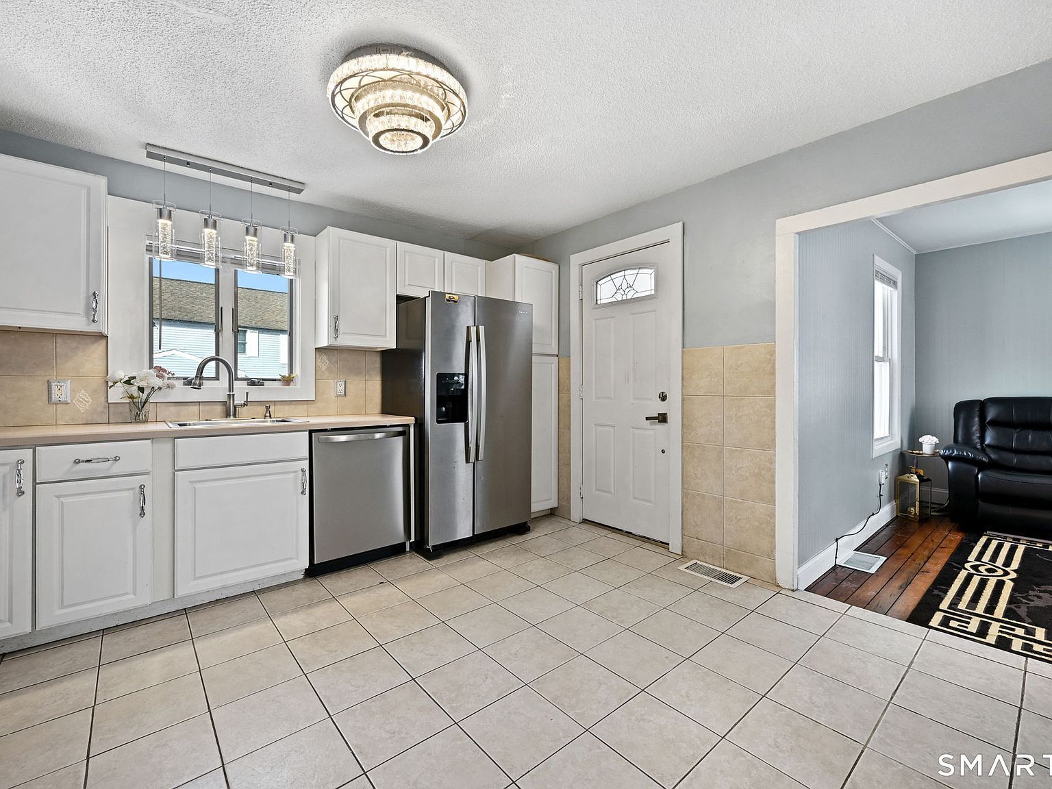 24 Botsford Ave Milford, CT 06460 | Single Family