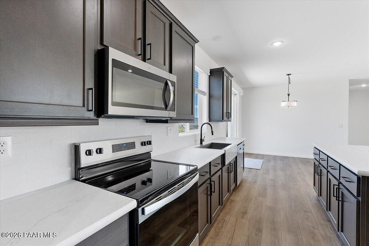 7420 E Bunkhouse Rd Prescott Valley, AZ 86315  | New build