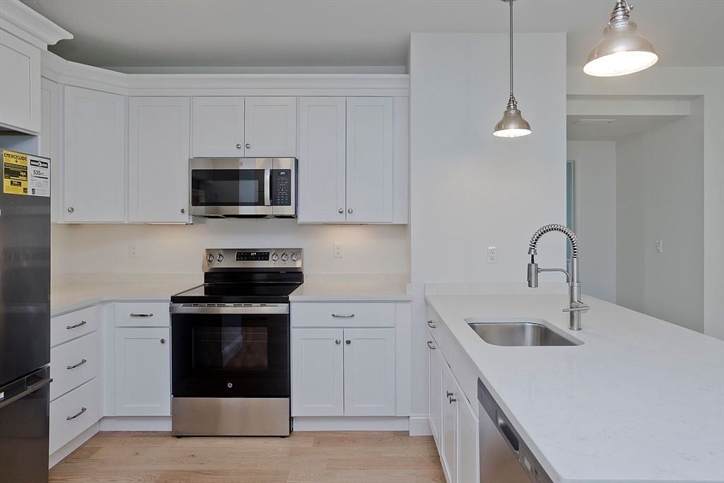 107 Williams St Northampton, MA 01060  | Multi Family