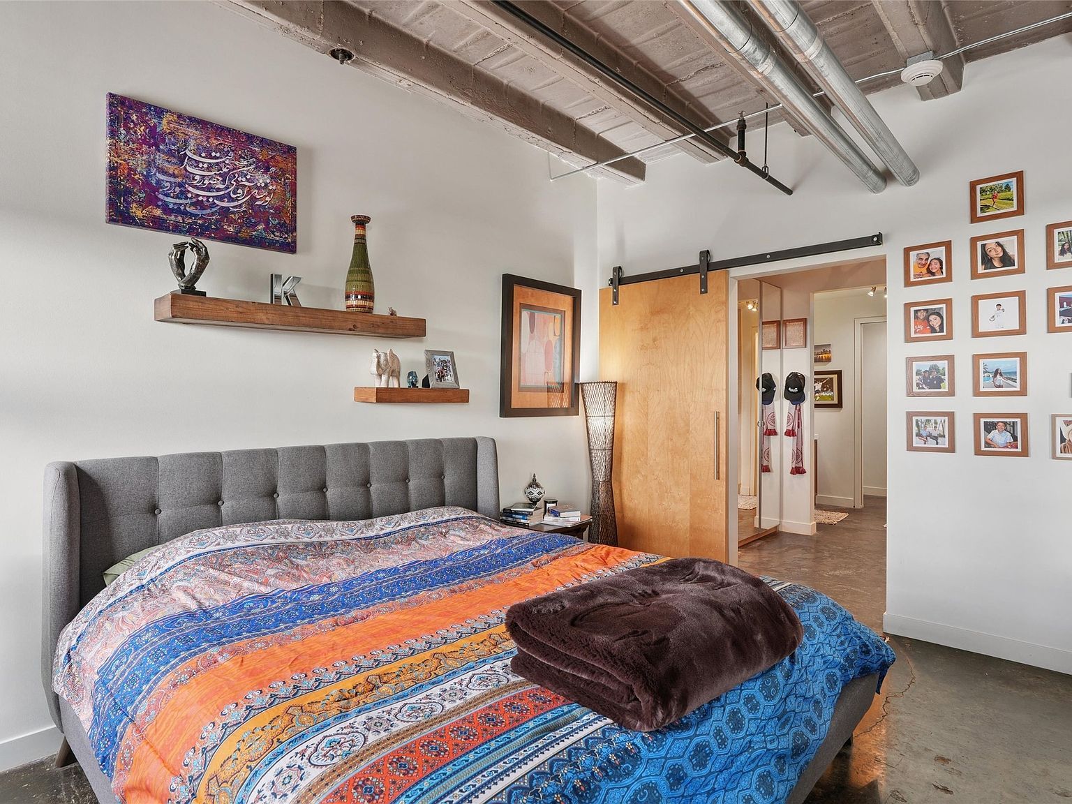 112 11th St APT 503 Des Moines, IA 50309  | Condominium