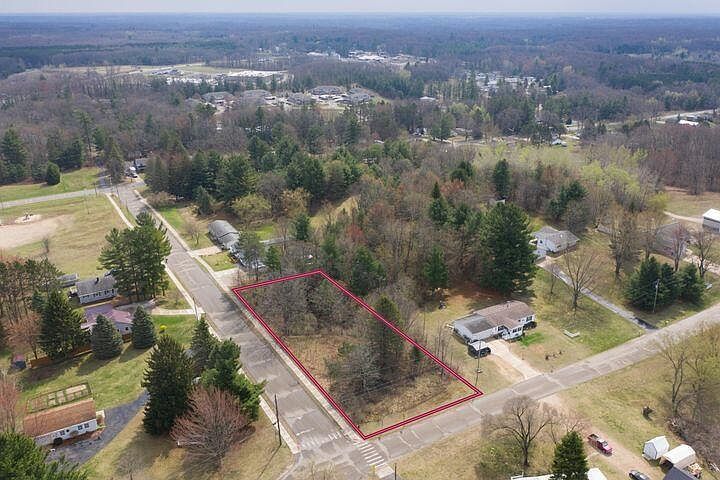 0 Bond St Harrison, MI 48625  | Land/Lot