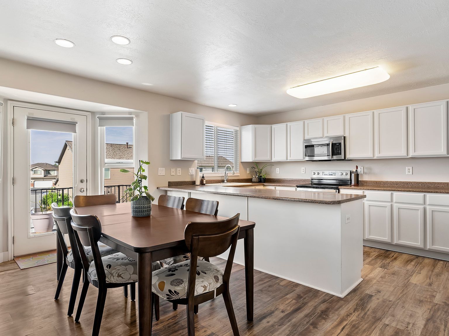 335 Alford Ct North Salt Lake, UT 84054 | Single Family