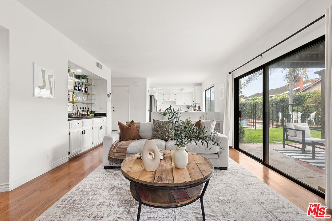 6514 S Copperwood Ave Inglewood, CA 90302  | Single Family