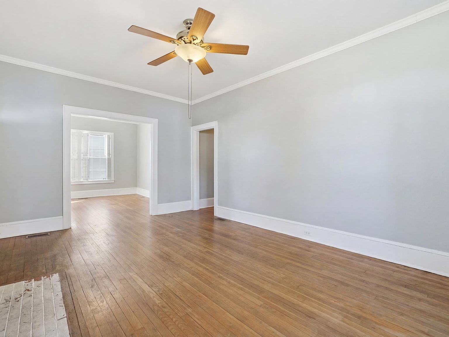 422 Letcher Ave Richmond, KY 40475  | Single Family