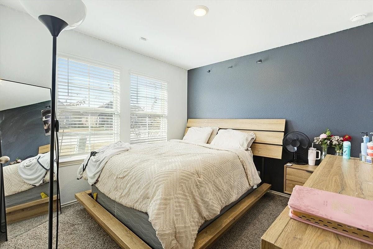 9714 Wall St Texas City, TX 77591 | Single Family