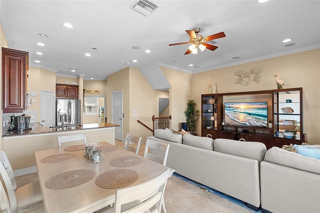 6043 Anchorage Way S Saint Petersburg, FL 33712  | New build