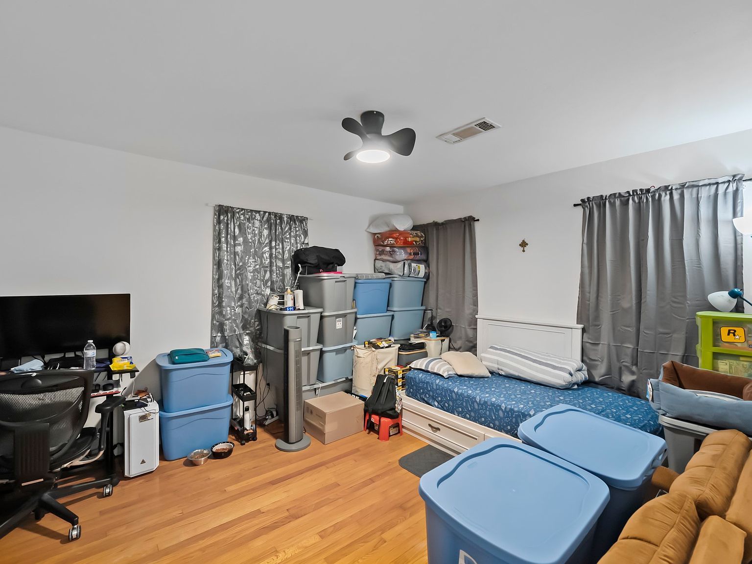 3035 Lasca St Dallas, TX 75227  | Single Family