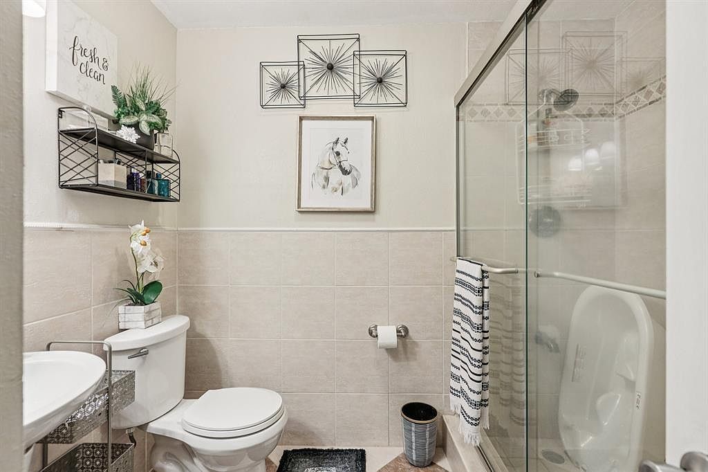 414 SW 79th Ter North Lauderdale, FL 33068  | Single Family