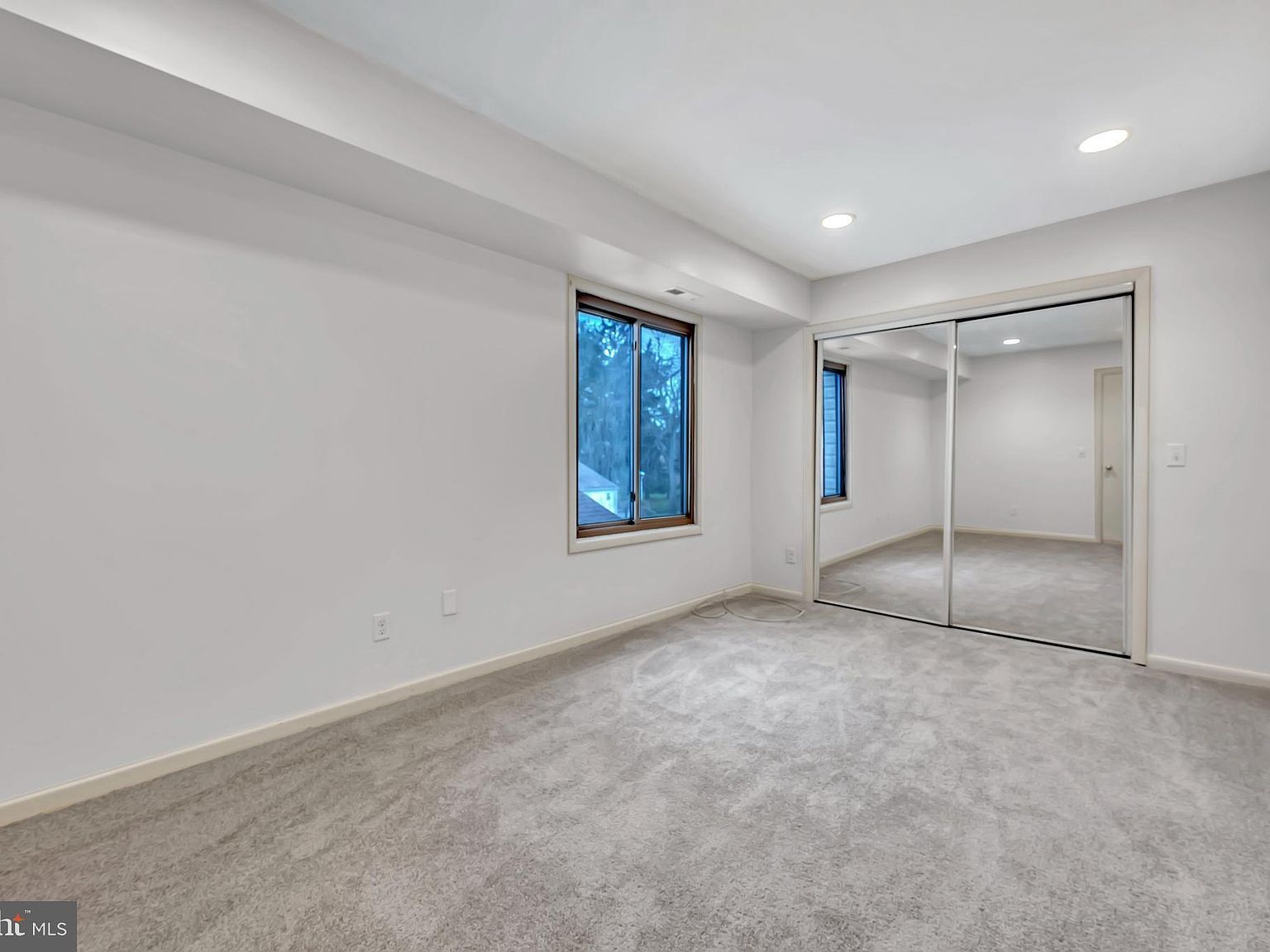 2 Avon Dr W #T-2 Hightstown, NJ 08520 | New build