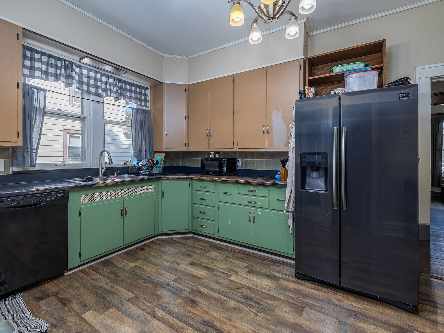 103 E Washington St Kentland, IN 47951  | Single Family