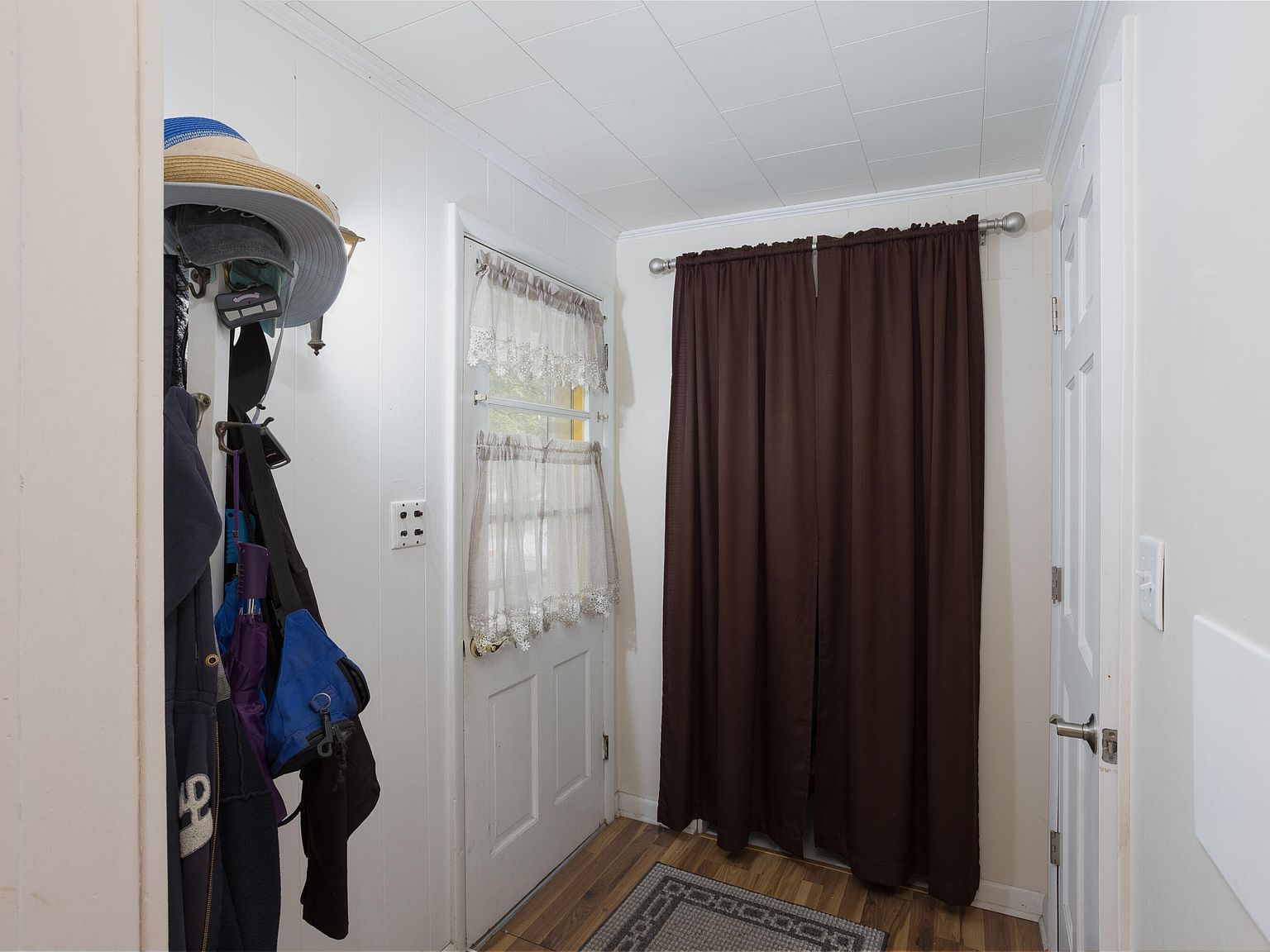 311 W Allen St Kentland, IN 47951  | Single Family