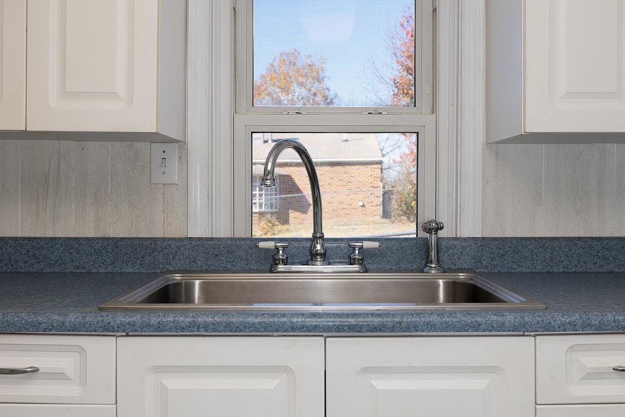 556 E Gay St Harrisonburg, VA 22802  | Single Family