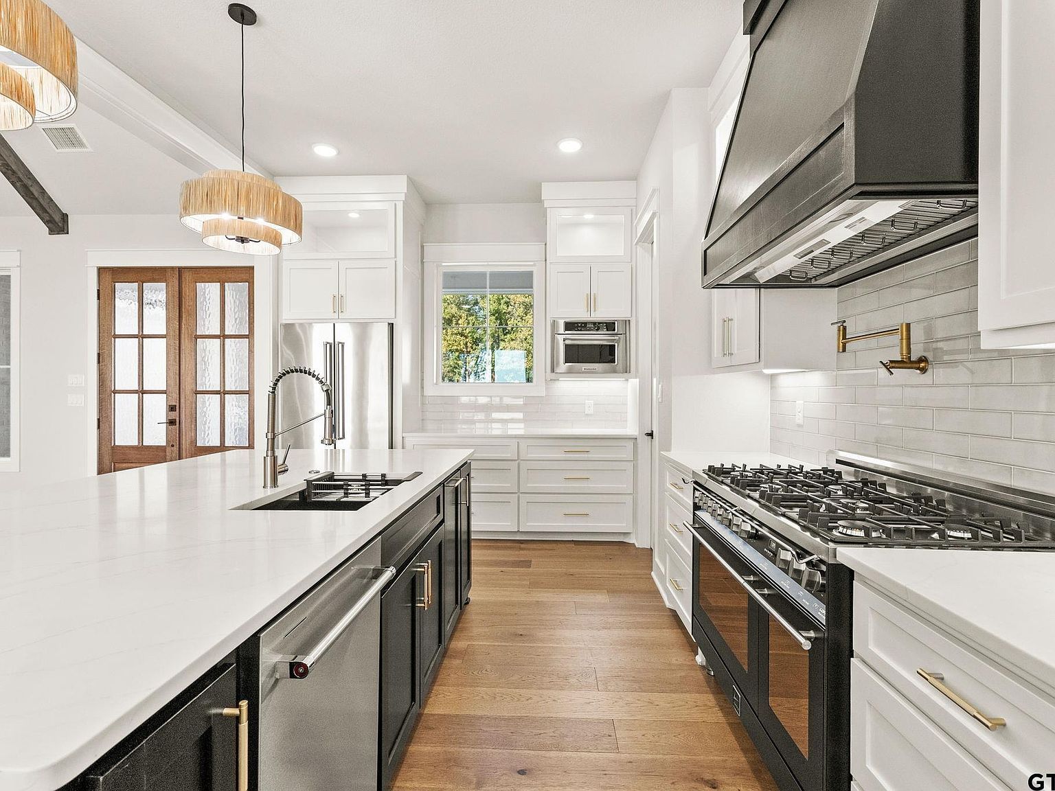 22405 Blue Water Rd Chandler, TX 75758  | Single Family