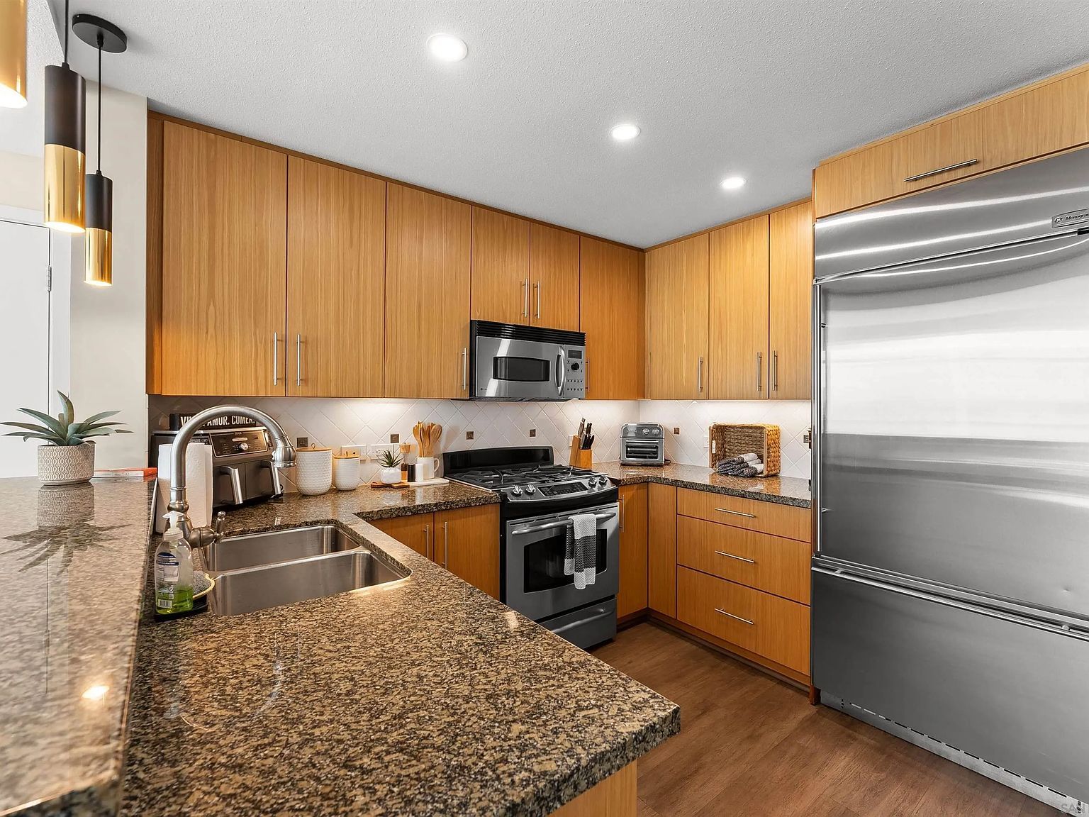 325 7th Ave Unit 1507 San Diego, CA 92101 | Condominium