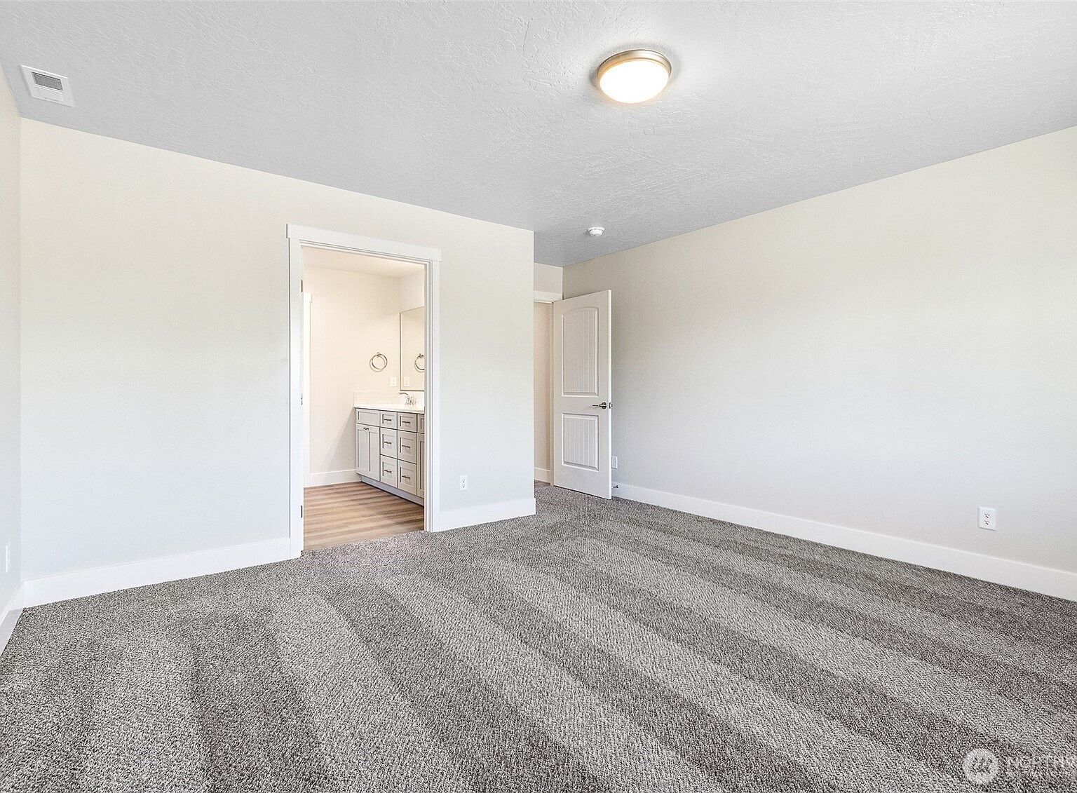 4246 W Sandy Ct Moses Lake, WA 98837  | Single Family