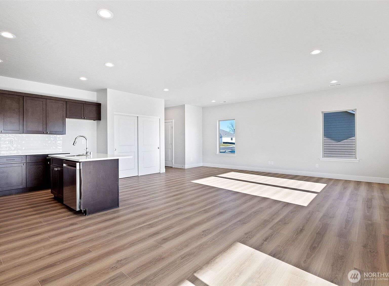 4247 W Sandy Ct Moses Lake, WA 98837  | Single Family