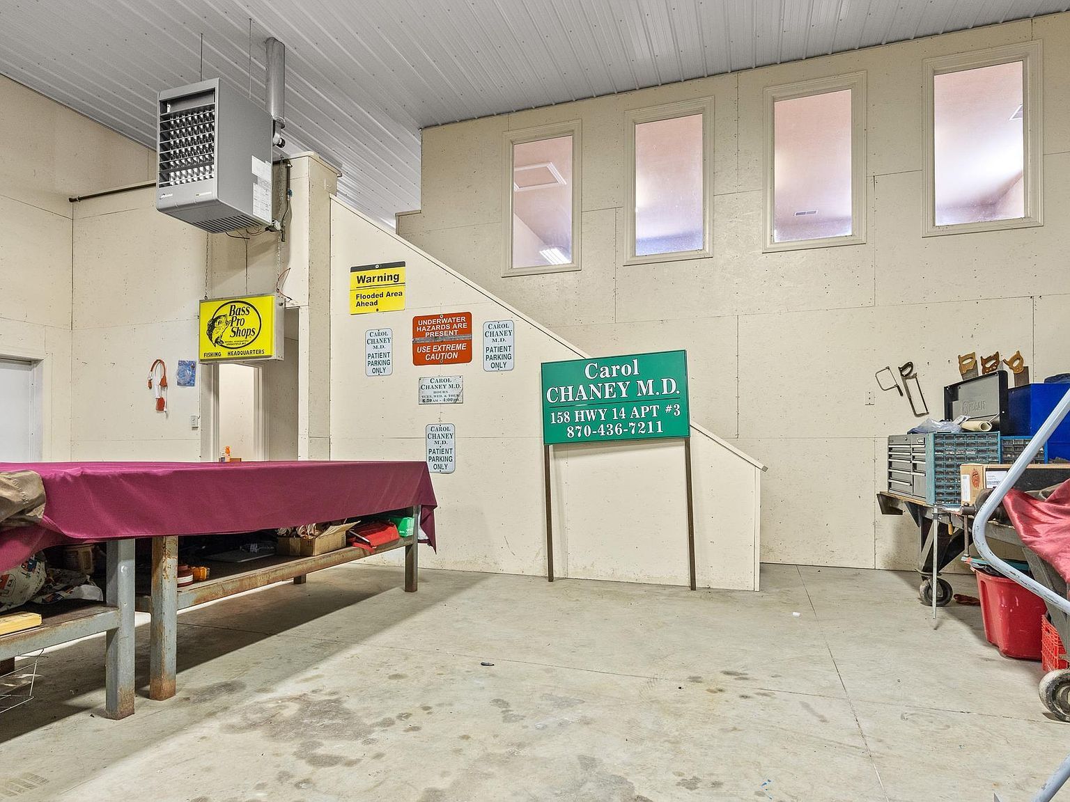 379 14th Hwy Lead Hill, AR 72644  | Single Family