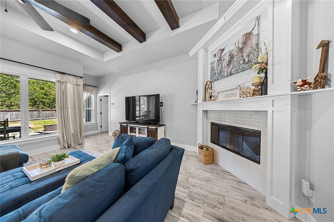 614 S Wheat Rd Belton, TX 76513  | Single Family