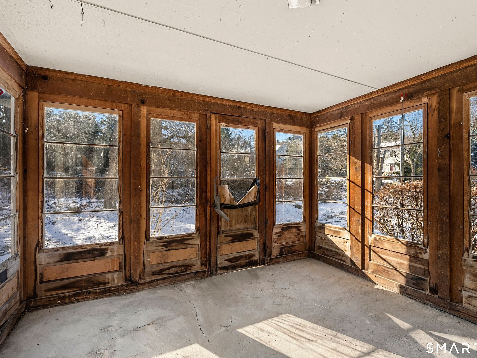 42 Clift Ln Groton, CT 06355  | Single Family