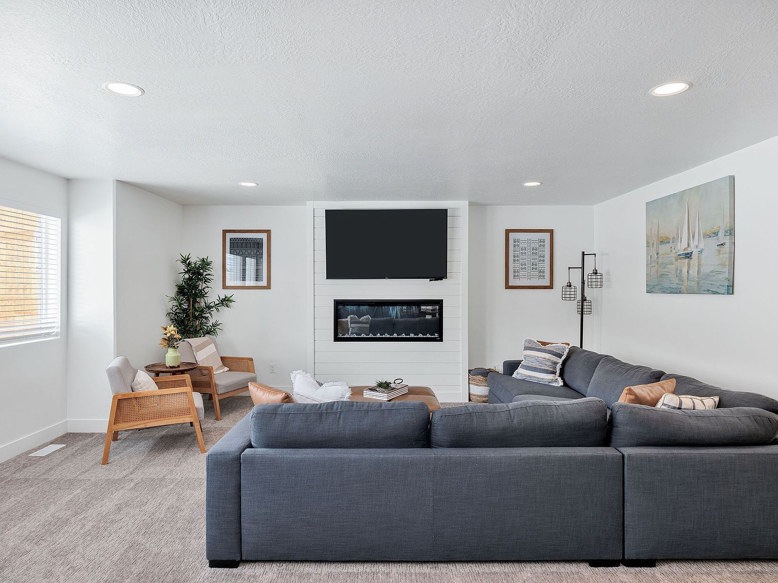 559 N Blue Lake St Garden City, UT 84028  | New build