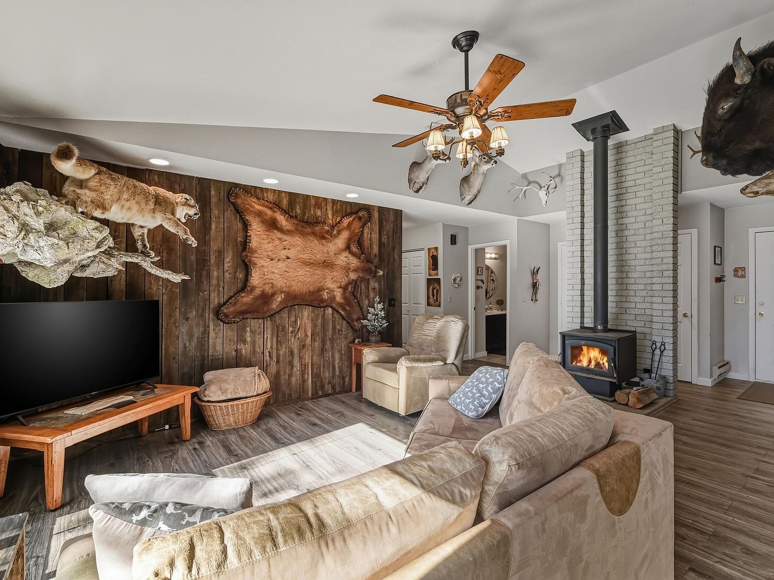 2768 Apache Dr Happy Jack, AZ 86024  | Single Family