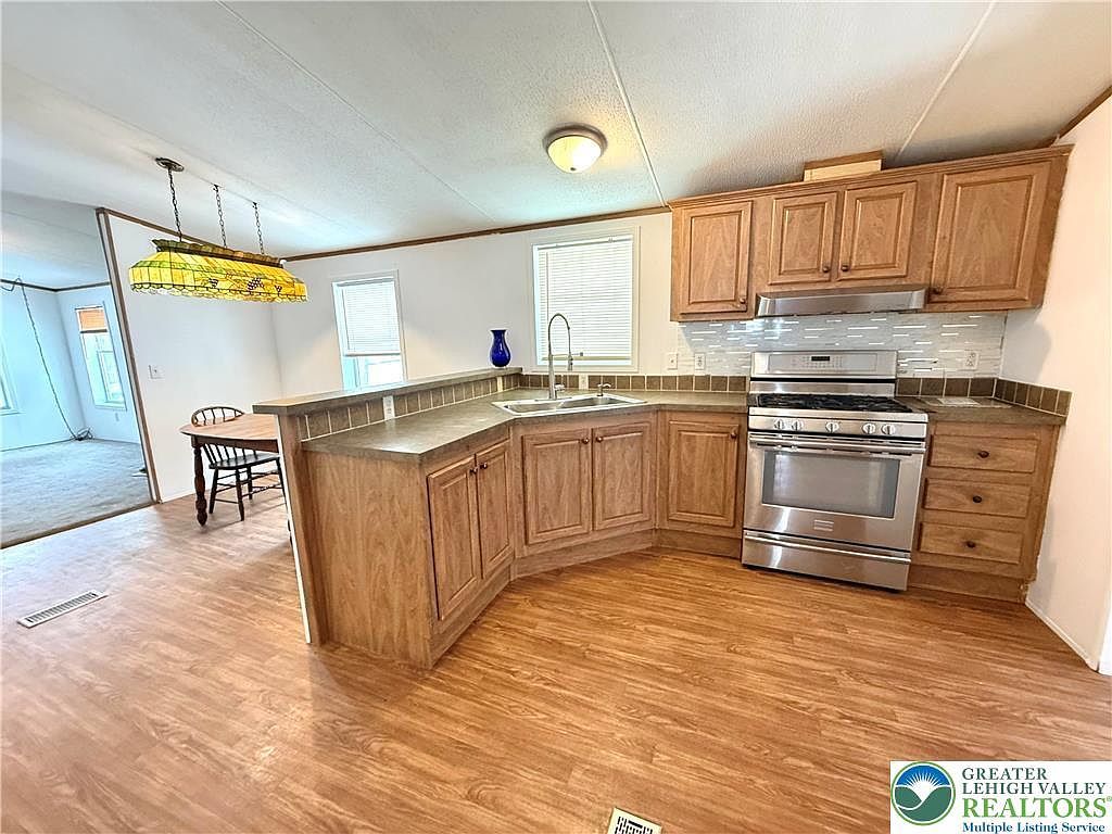 4929 Cedar Grove Park Bangor, PA 18013  | New build