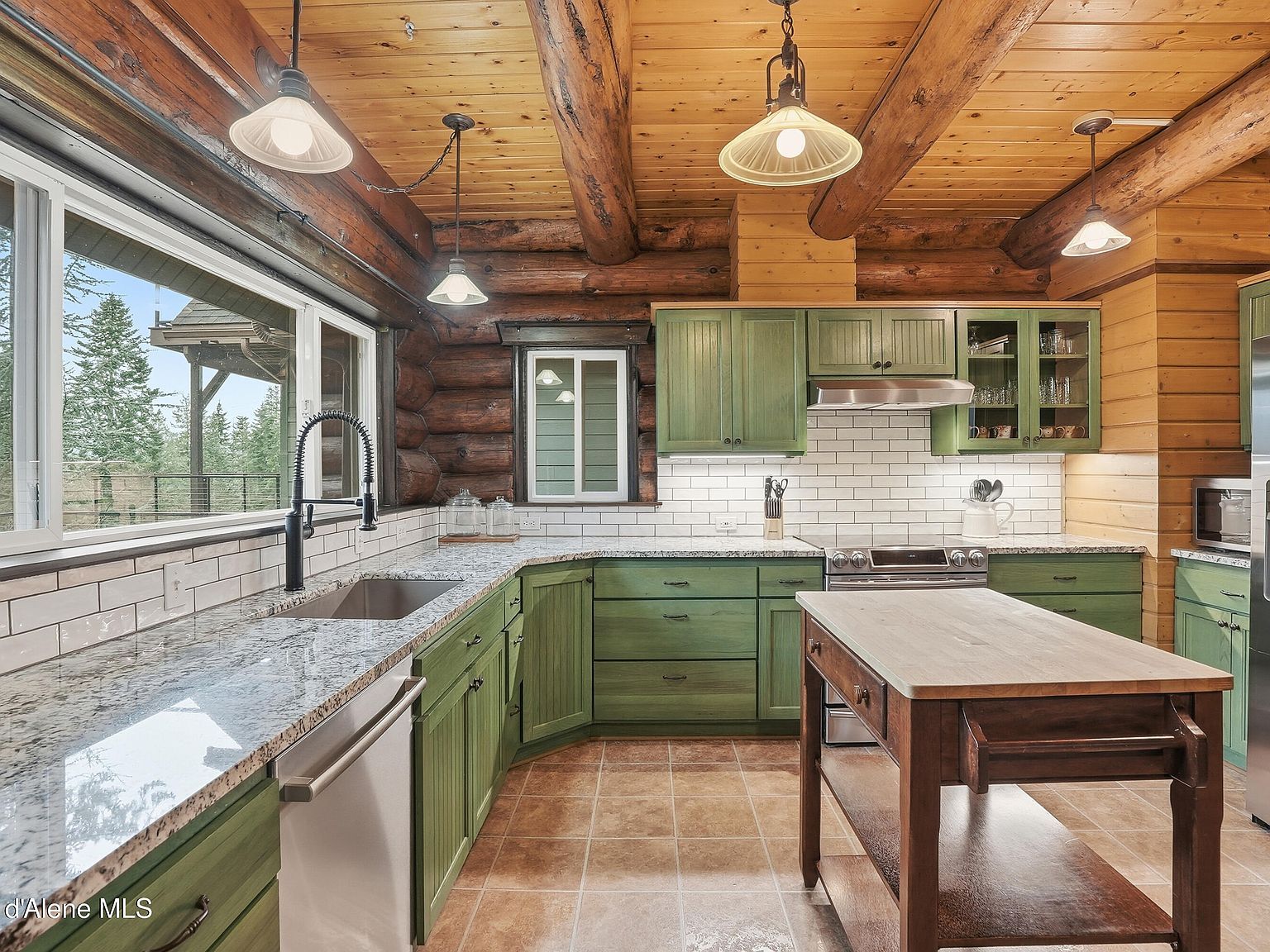 21651 S Lakeview Dr Worley, ID 83876 | Single Family