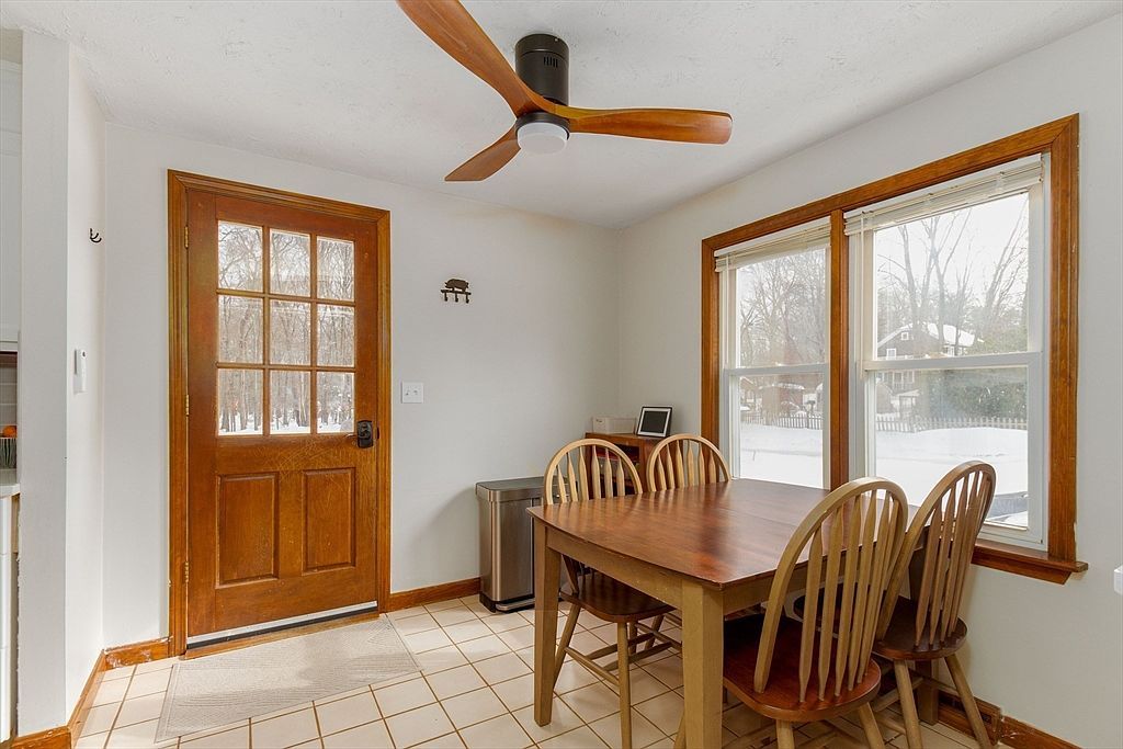 839 Lincoln St Franklin, MA 02038 | Single Family