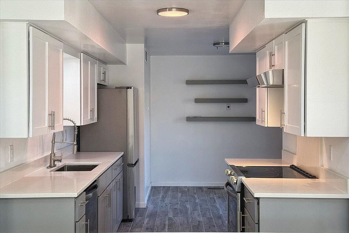 5812 Torreon Dr NE Albuquerque, NM 87109  | New build