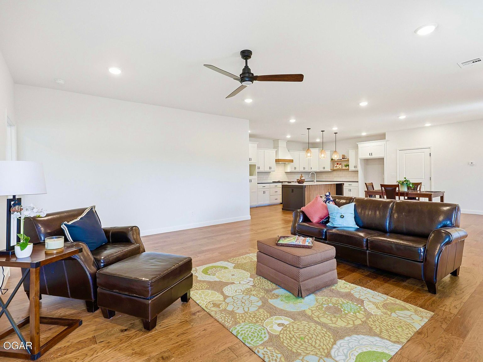 1910 Buena Vista Ave Carthage, MO 64836  | Single Family