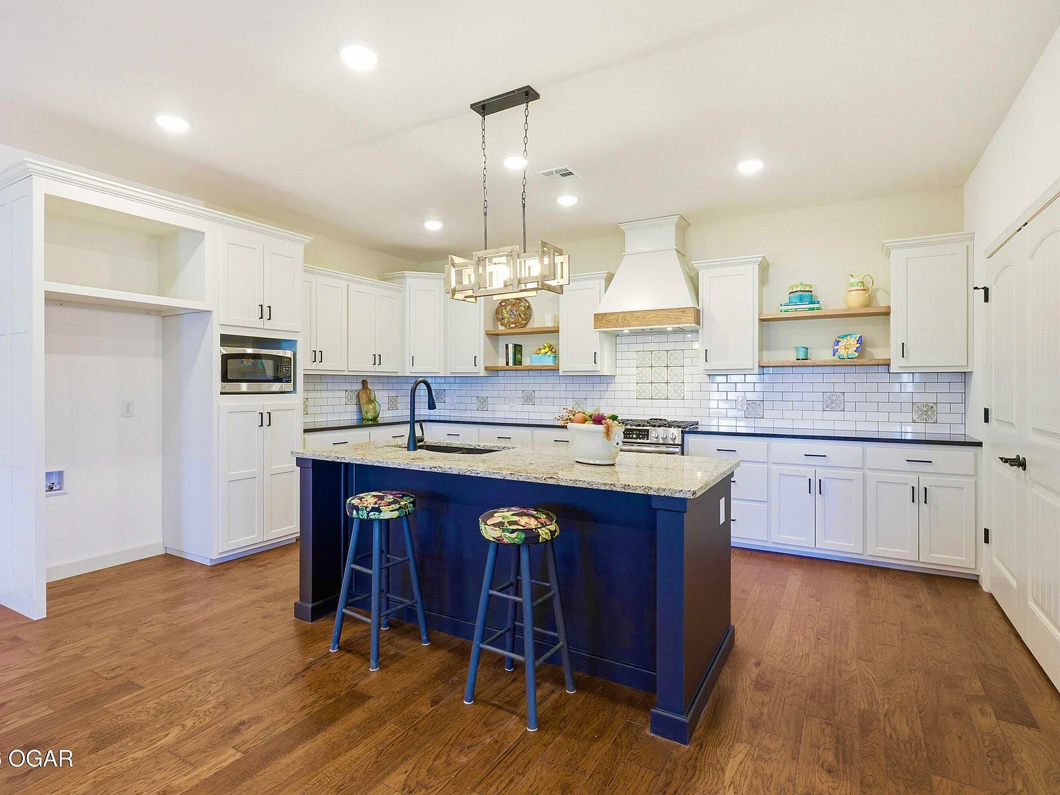 1908-1910 Buena Vista Ave Carthage, MO 64836  | Multi Family